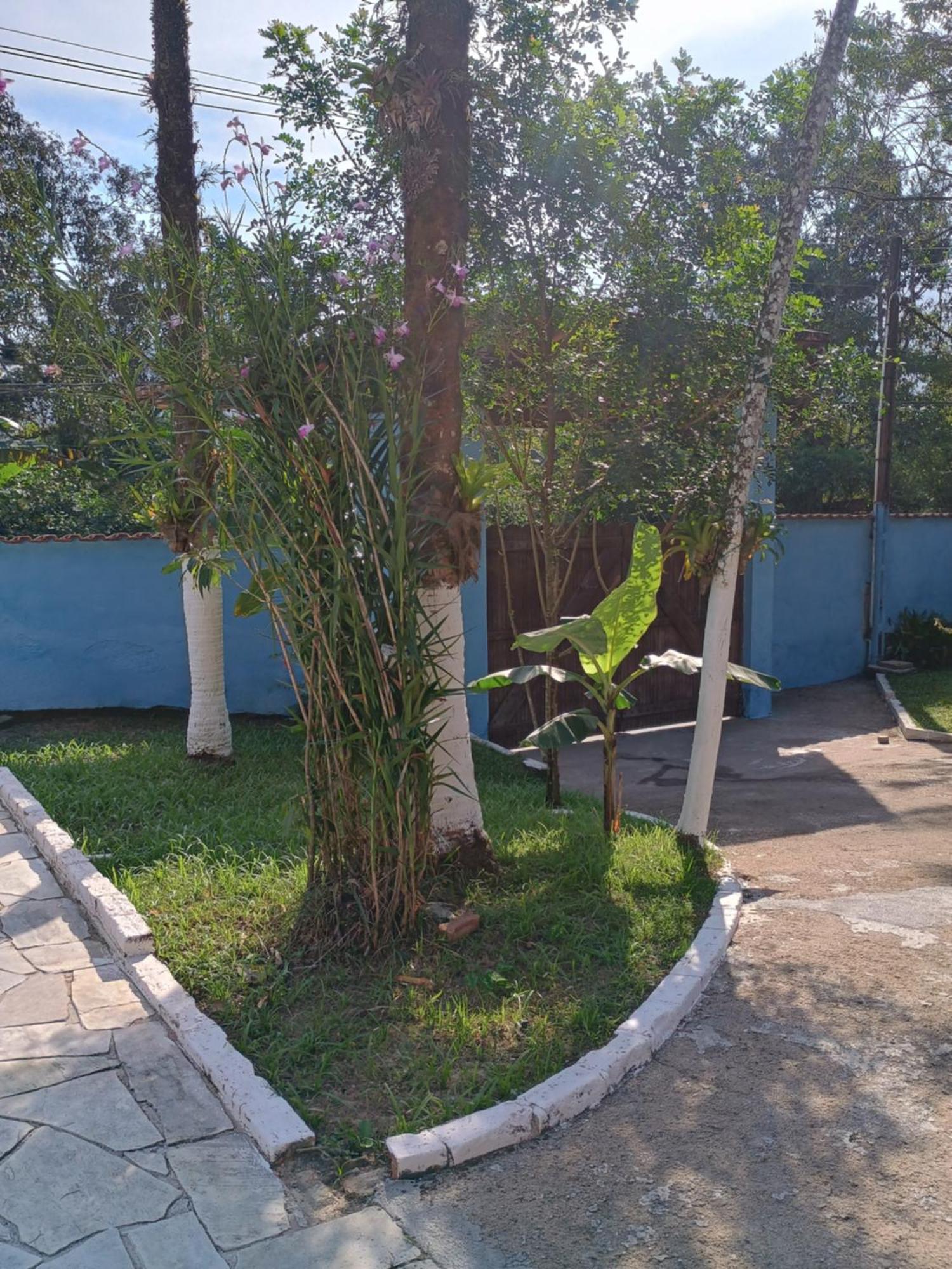 Renovo Beija-Flor Hostel E Espaco Terapeutico Бертиога Экстерьер фото